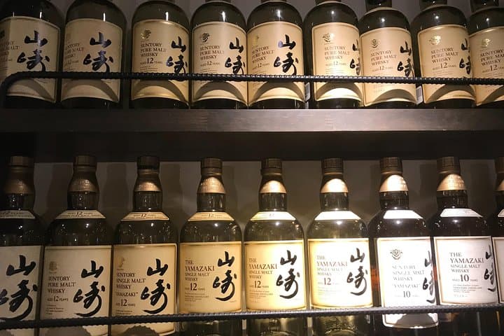 Japanese whiskey tasting; relaxed and educational in the bar — photo 11