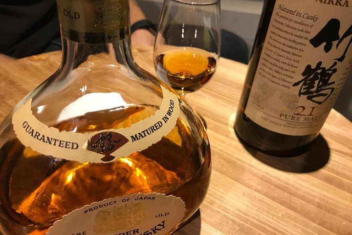 Japanese whiskey tasting; relaxed and educational in the bar — photo 12