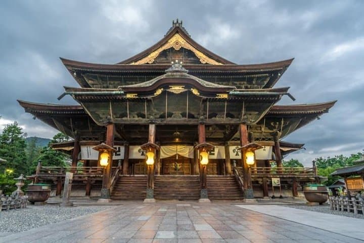 Amazing Scavenger Hunt: East Meets West in Nagano! — photo 2