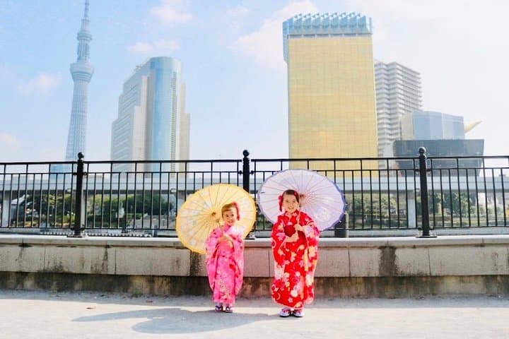 Ride a rickshaw wearing a kimono in Asakusa! Enjoy authentic traditional culture! — photo 5
