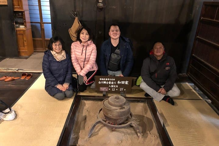 Shirakawago Tour: English Speaking Driver Only(Kanazawa DEP.) — photo 3