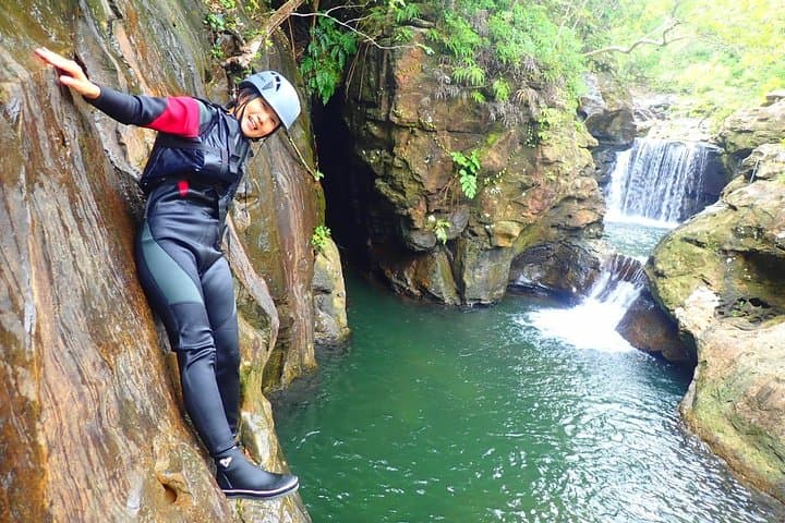 Okinawa Iriomote Half Day Splash Canyoning — photo 14