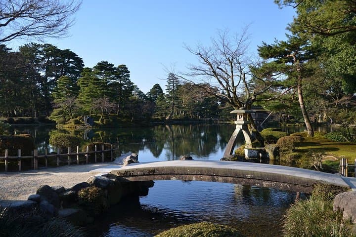 Kanazawa Private Tour with a Local – Highlights & Hidden Gems — photo 8