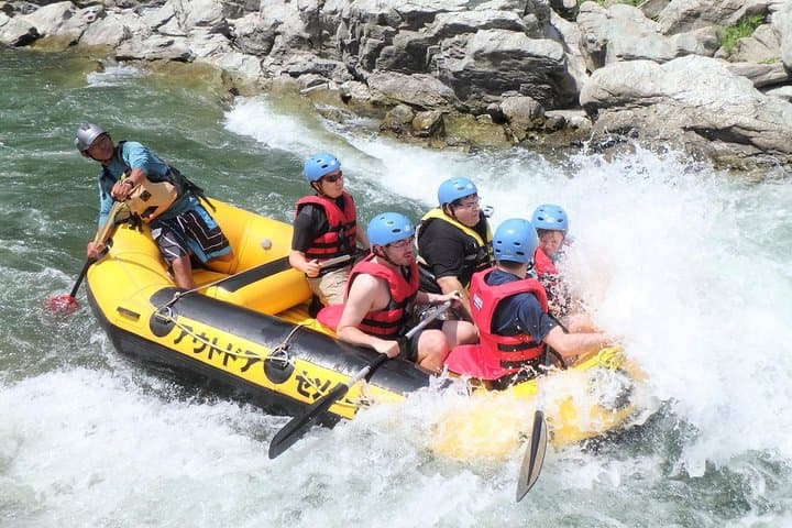 10:30 local gathering and rafting tour half day (3 hours) — photo 5