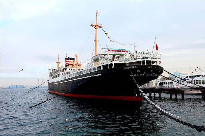 Private Yokohama Tour - History, Culture and Food — photo 5