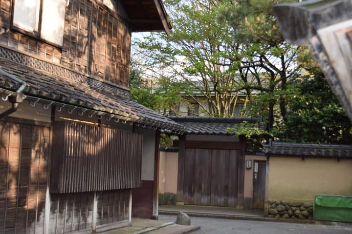 Kanazawa Full-Day Tour Private & Personalized with a Local Guide — photo 3
