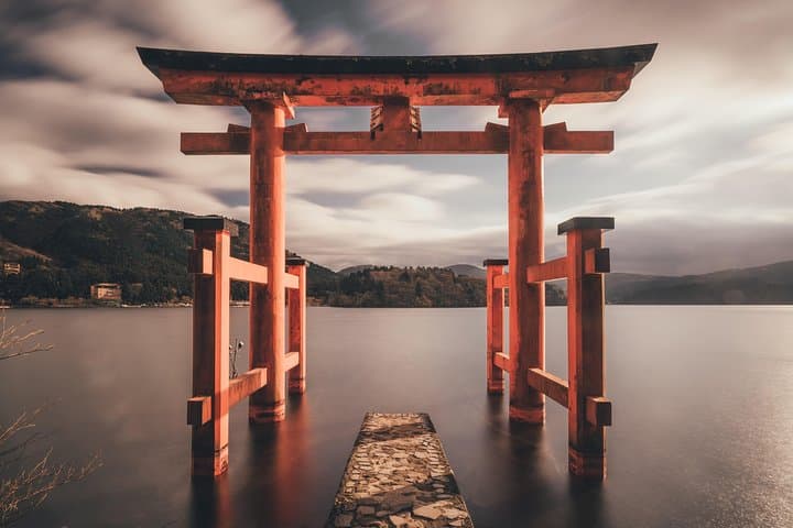 Hakone Private Two Day Tour from Tokyo with Overnight Stay in Ryokan — photo 2