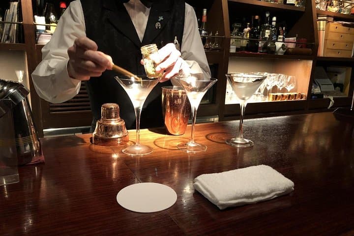 Japanese Whisky Tasting Experience at Local Bar in Tokyo — photo 2