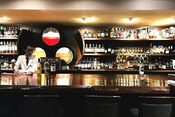 Japanese Whisky Tasting Experience at Local Bar in Tokyo — photo 5