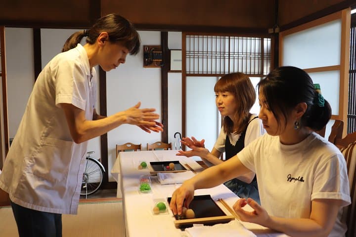 Experience of making sweets taught by professionals Local tour & guide — photo 5