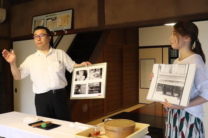Experience of making sweets taught by professionals Local tour & guide — photo 10