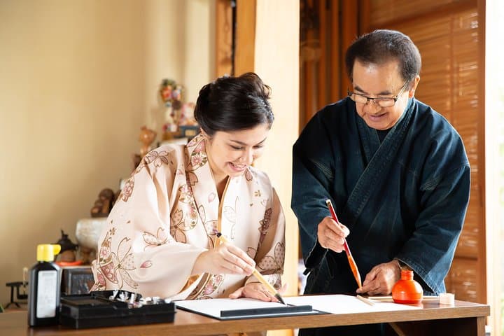 Calligraphy experience with simple kimono in Okinawa — photo 9
