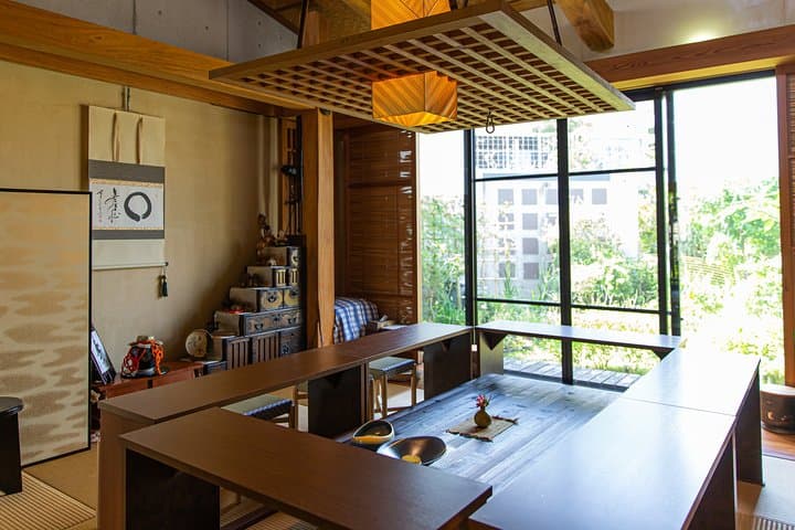 Calligraphy experience with simple kimono in Okinawa — photo 12