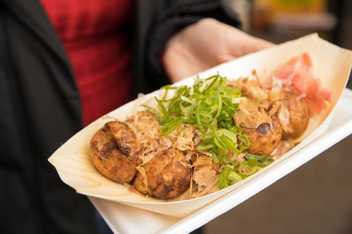 Osaka Shinsekai Evening Food Tour — photo 16