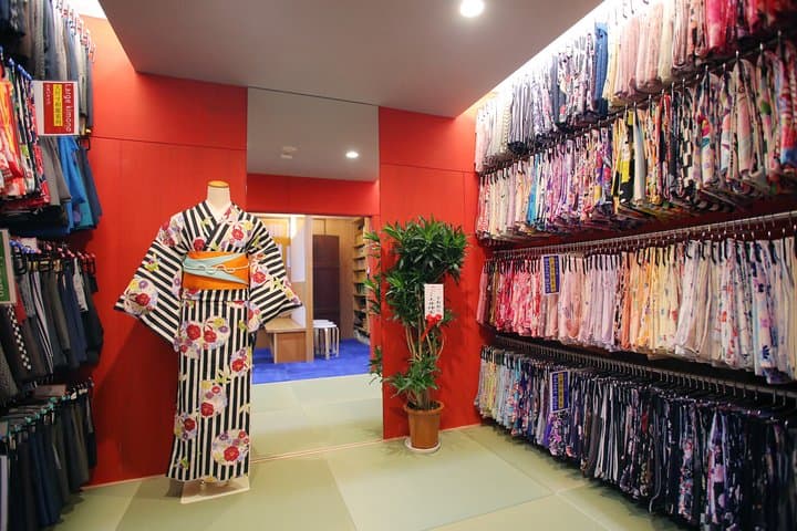 [Kyoto, Kiyomizu-dera Temple] 3-minute walk to Kimono plan — photo 2