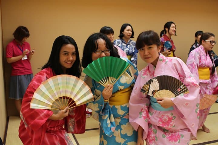 Yukata Dressing Workshop — photo 13