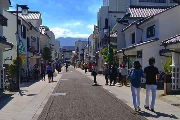 Matsumoto Discovery - Half Day Walking Tour — photo 12