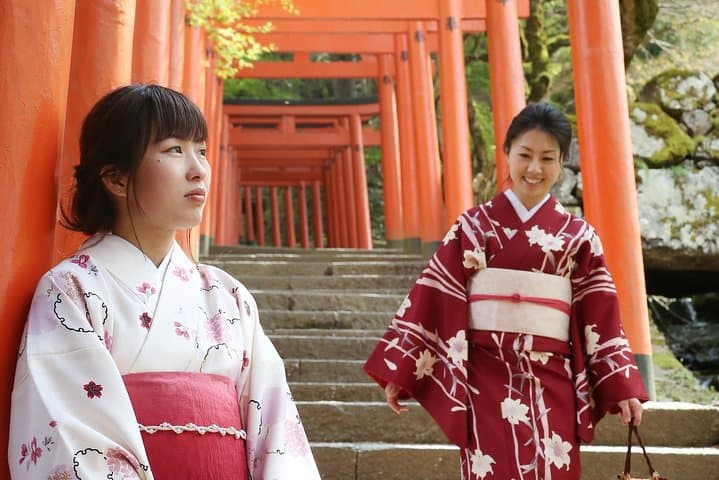 Experience with kimono! Castle Town Retro Tour Local Tour & Guide — photo 2