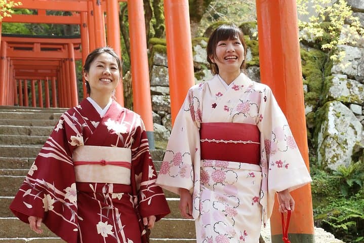 Experience with kimono! Castle Town Retro Tour Local Tour & Guide — photo 4