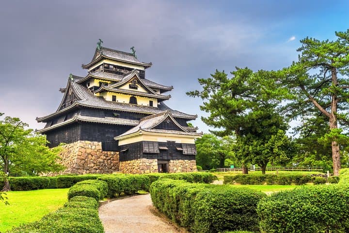 The Best of Himeji Private Walking Tour — photo 2