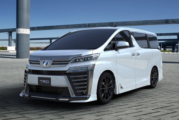 Departure Private Transfer: Tokyo to Haneda Airport HND in Van — photo 1