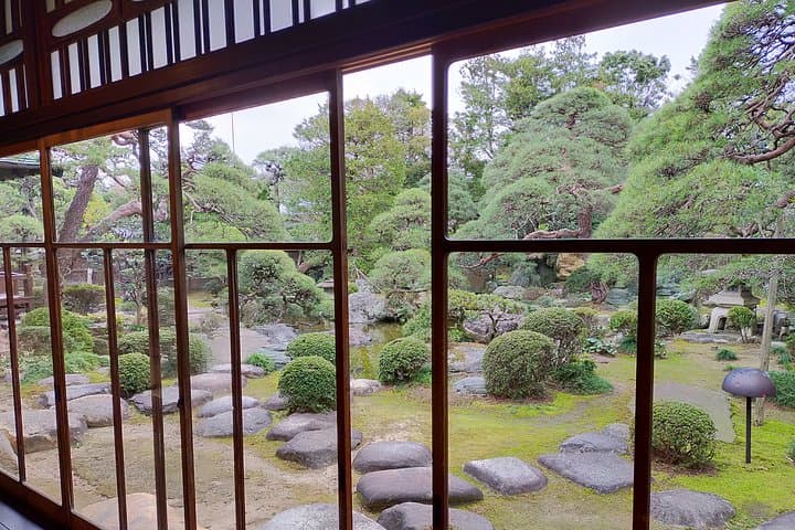 Tokyo Highlights, Shibamata, Temple of Wood Carving, Japanese Style House — photo 2