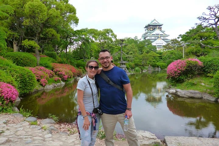 Osaka Castle and Sumiyoshi Taisha Shrine Private Half-Day Tour — photo 4