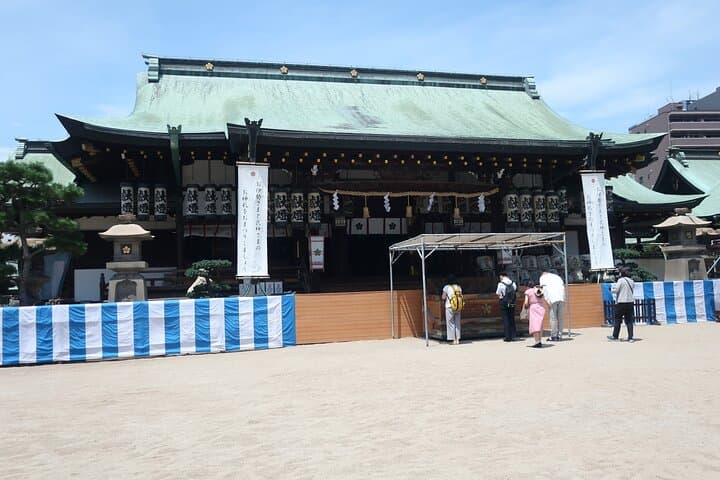 Osaka Castle and a visit to the longest shopping street in Japan — photo 9