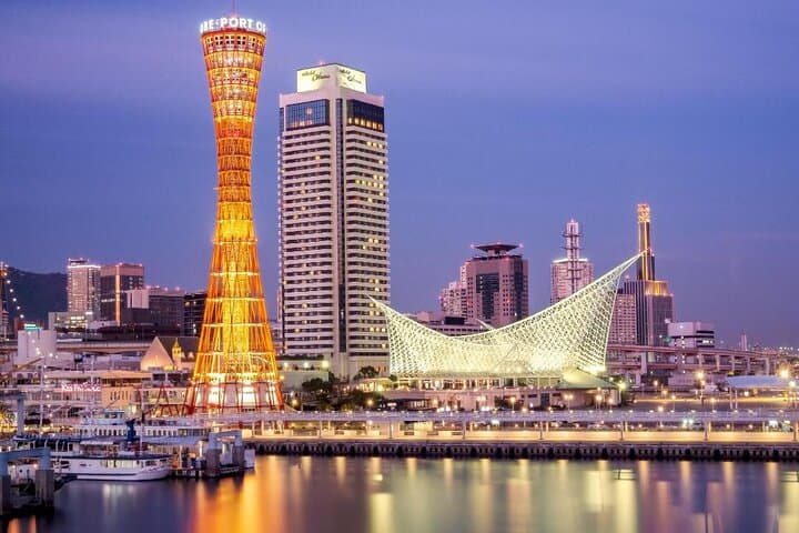Airport Transfer: Kobe Airport UKB to Kobe City by Business Van — photo 9