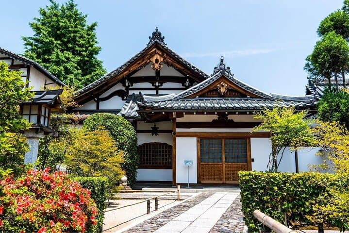 Arashiyama from Kyoto: Private & Personalized with a Local Guide — photo 5