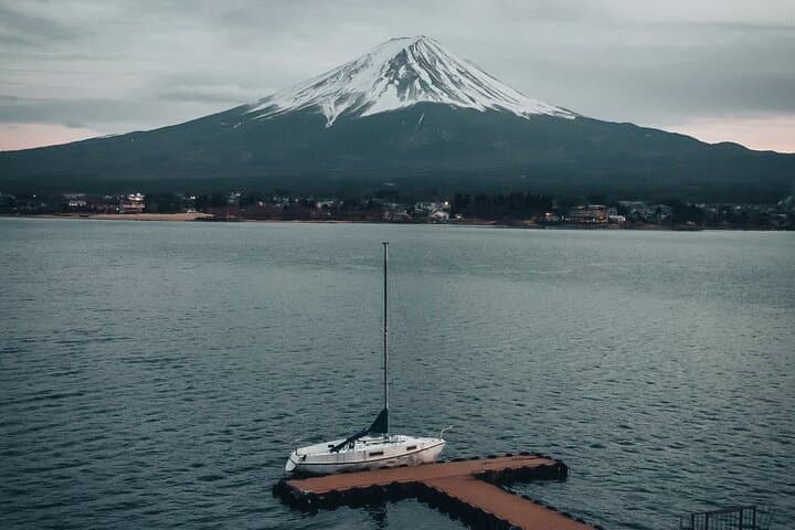 Mt. Fuji and Lake Kawaguchi Day Trip with Private Car — photo 8