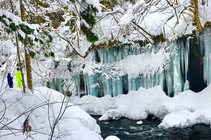 Icicle Trekking Experience in Nishiwaga Town Iwate Prefecture — photo 3