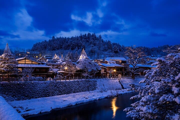 Night Walking Tour in Takayama (40 Minutes) — photo 4