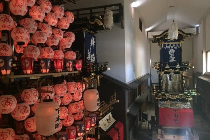 Nagoya Half-Day Inuyama Castle and Town Tour with Guide — photo 5