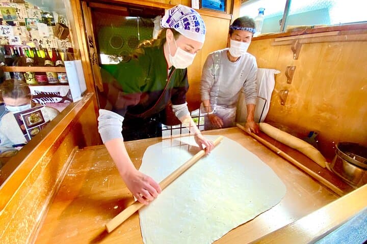 Small-Group Walking Tour with Udon Cooking Class in Hino — photo 5