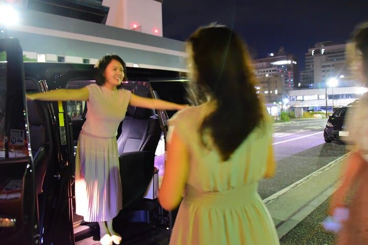 Private Tokyo Night Driver-Guided Tour — photo 18