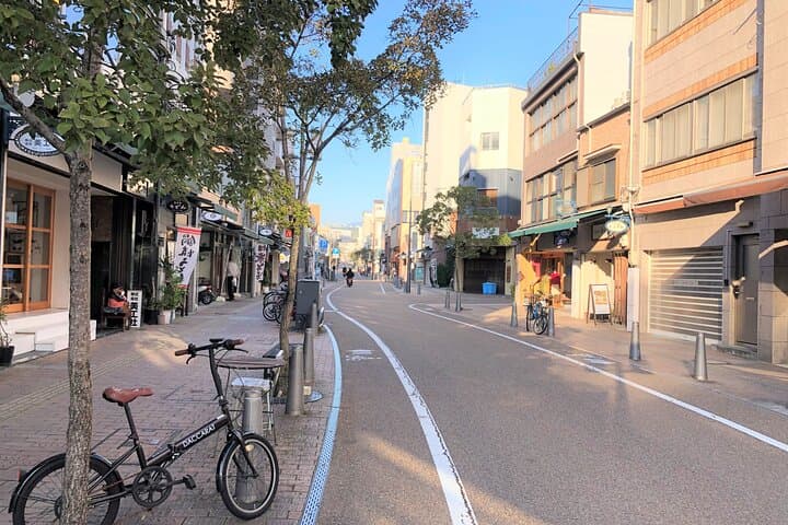 [Town walk] Stroll around Matsuyama Castle and enjoy local shopping — photo 8
