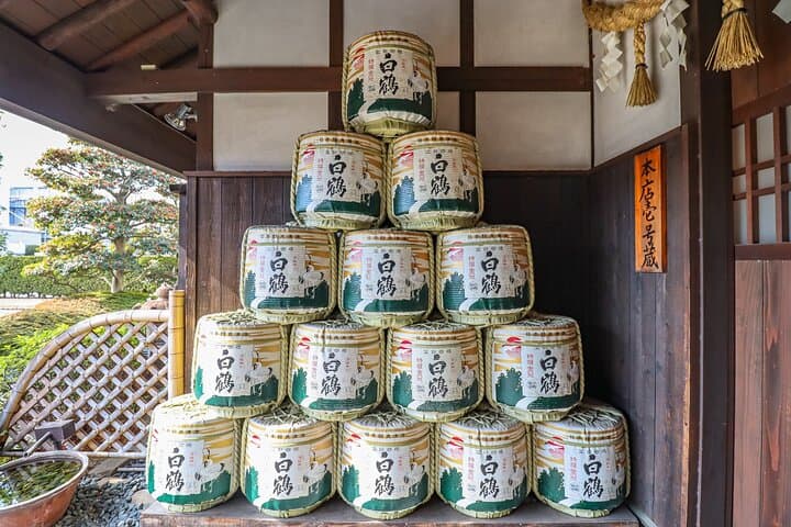 Sake Brewery and Japanese Life Experience Tour in Kobe — photo 4