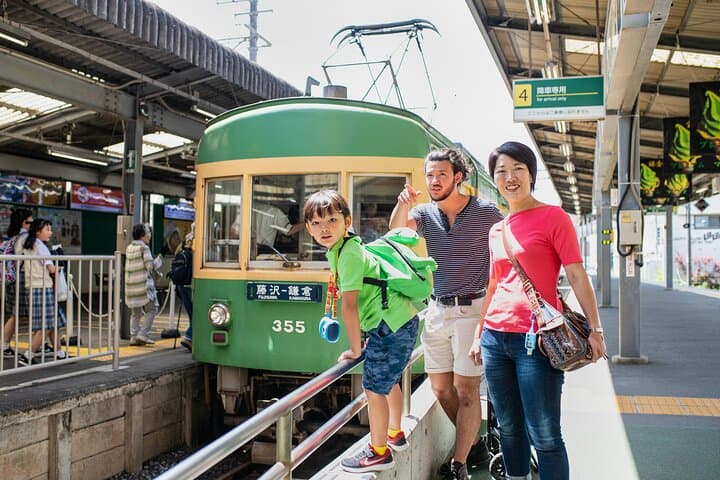 Kamakura Day Trip from Tokyo with a Local: Private & Personalized — photo 2