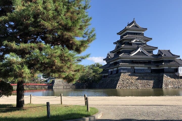 1-Day Tour from Nagano and Matsumoto Kamikochi & Matsumoto Castle — photo 8