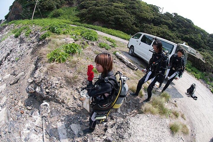 Discover Scuba Diving in Yakushima Standard Course 2 Dives — photo 10