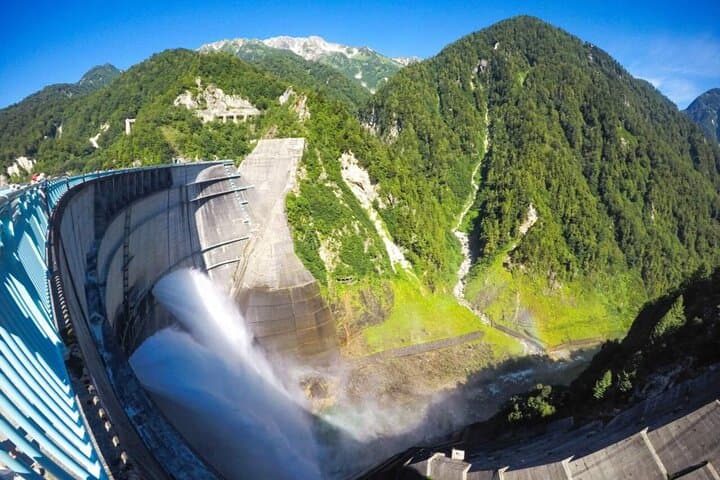 1-Day Tateyama-Kurobe Tour: Walking on the 'Roof of Japan' — photo 3
