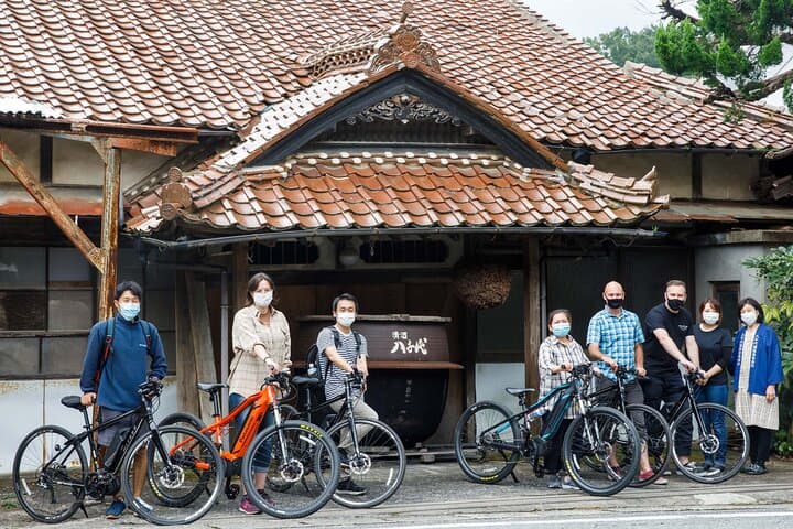Guided Cycling Tour in Hagi with Sake Brewery Visit — photo 2