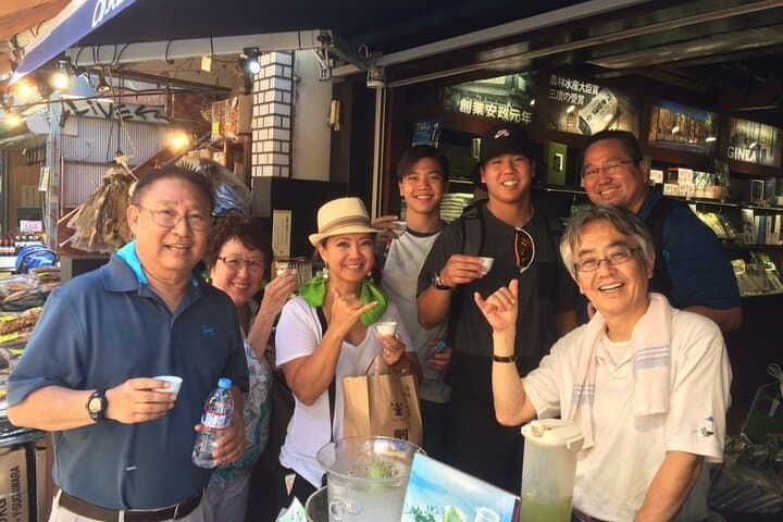 Tokyo Shopping Street Hopping Private Tour with Government Licensed Guide — photo 11
