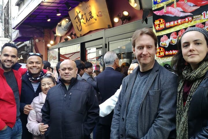 Tokyo Shopping Street Hopping Private Tour with Government Licensed Guide — photo 12