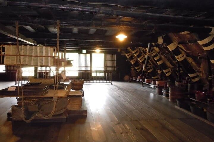 Private Full-Day Tour to Takayama and Shirakawa from Nagoya — photo 5