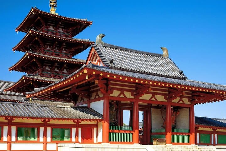 Osaka 6hr Instagram Highlights Private Tour with Licensed Guide — photo 4