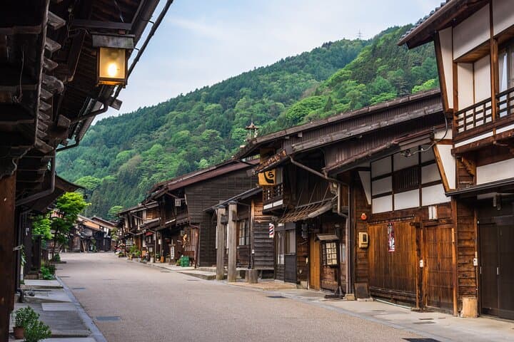 Magome & Tsumago Nakasendo Full-Day Private Trip with Government-Licensed Guide — photo 2