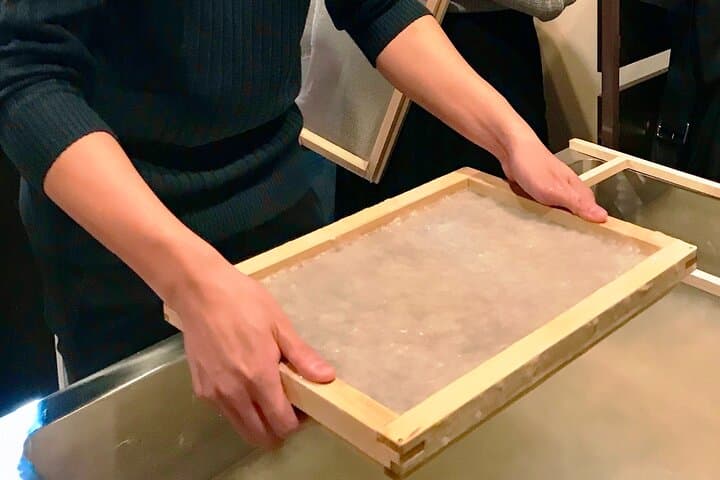 Traditional Japanese Washi Papermaking- Kyoto morning — photo 3