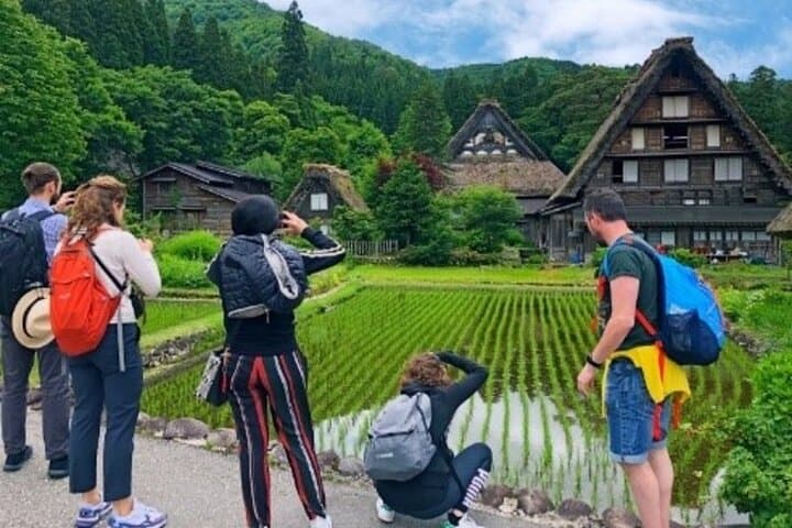 Shirakawago & Takayama Tour Kanazawa DEP: Driver Only, No Guide — photo 5